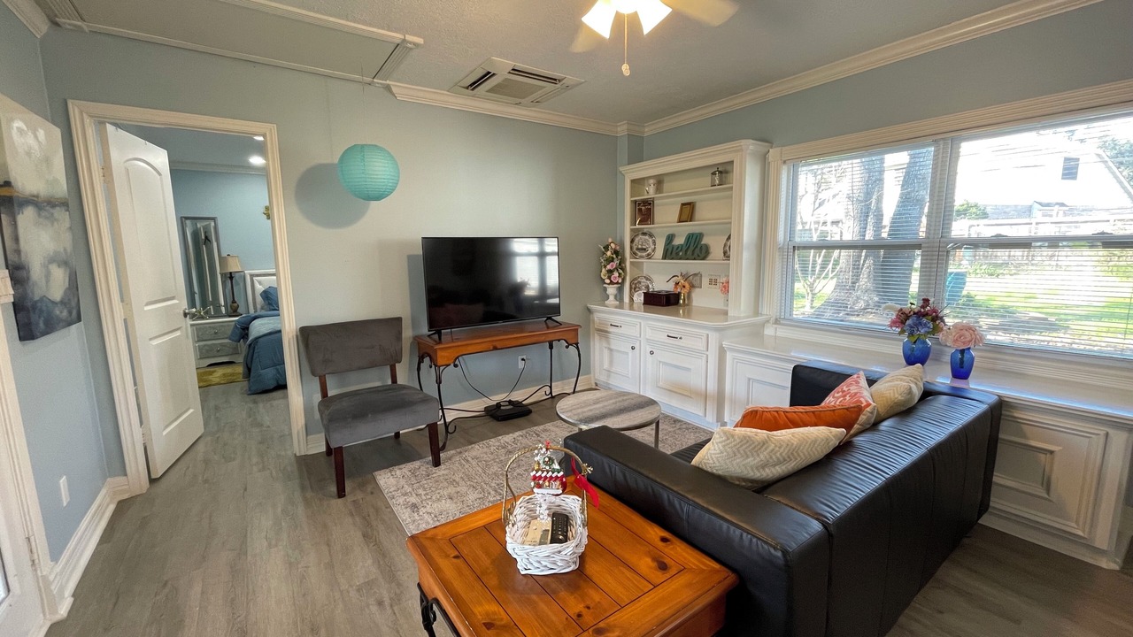 Photo of Livingroom in Katy