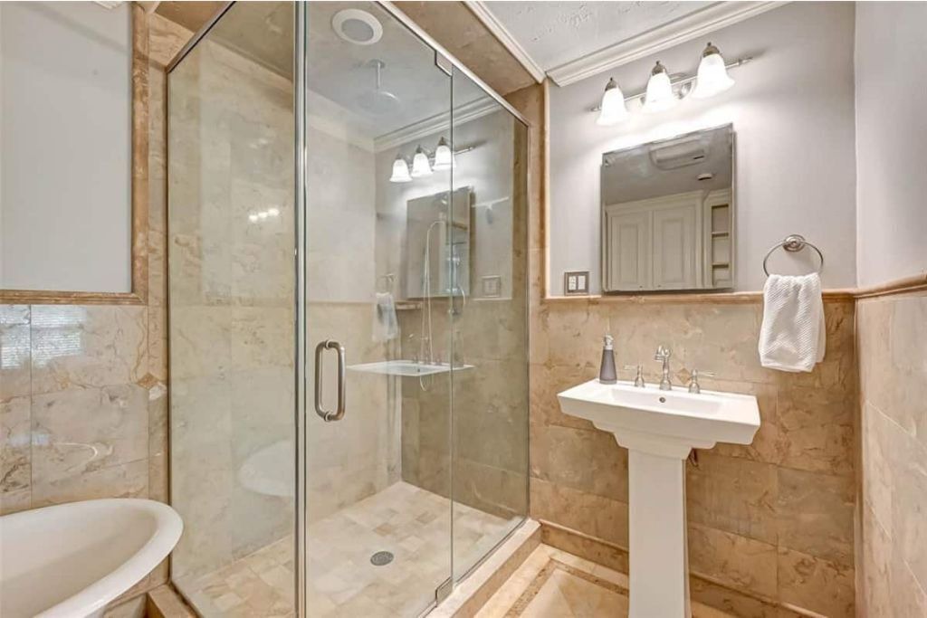 Photo of Bathroom in Katy