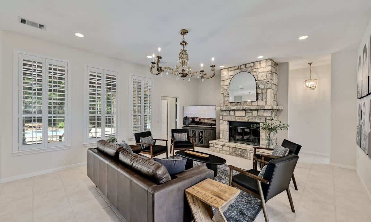 Photo of Livingroom in Dripping Springs