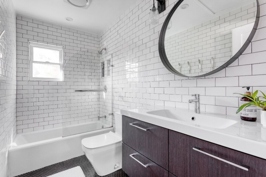 Photo of Bathroom in Verdugo Woodlands