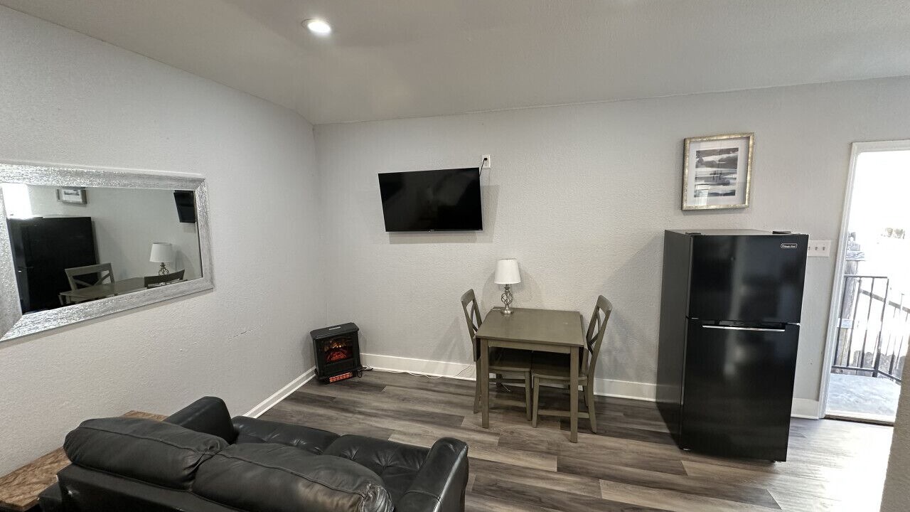 Photo of Livingroom in West San Antonio