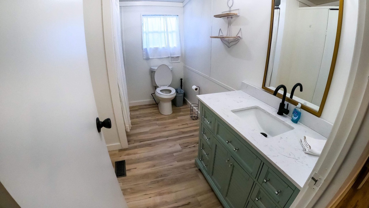 Photo of Bathroom in Lakeland
