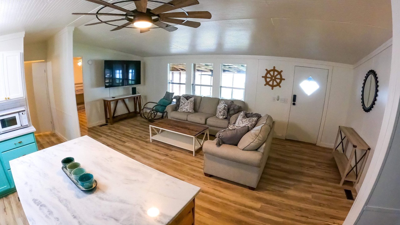 Photo of Livingroom in Lakeland