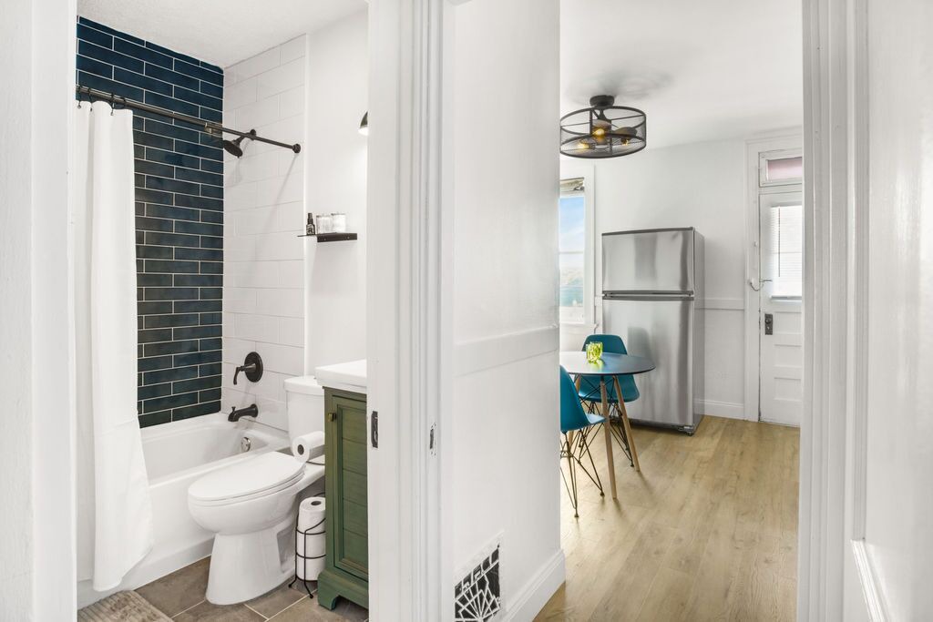 Photo of Bathroom in St. Louis