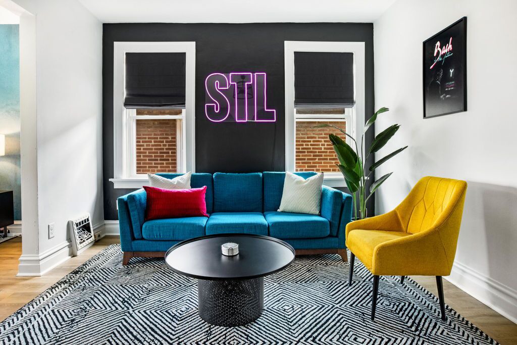 Photo of Livingroom in St. Louis