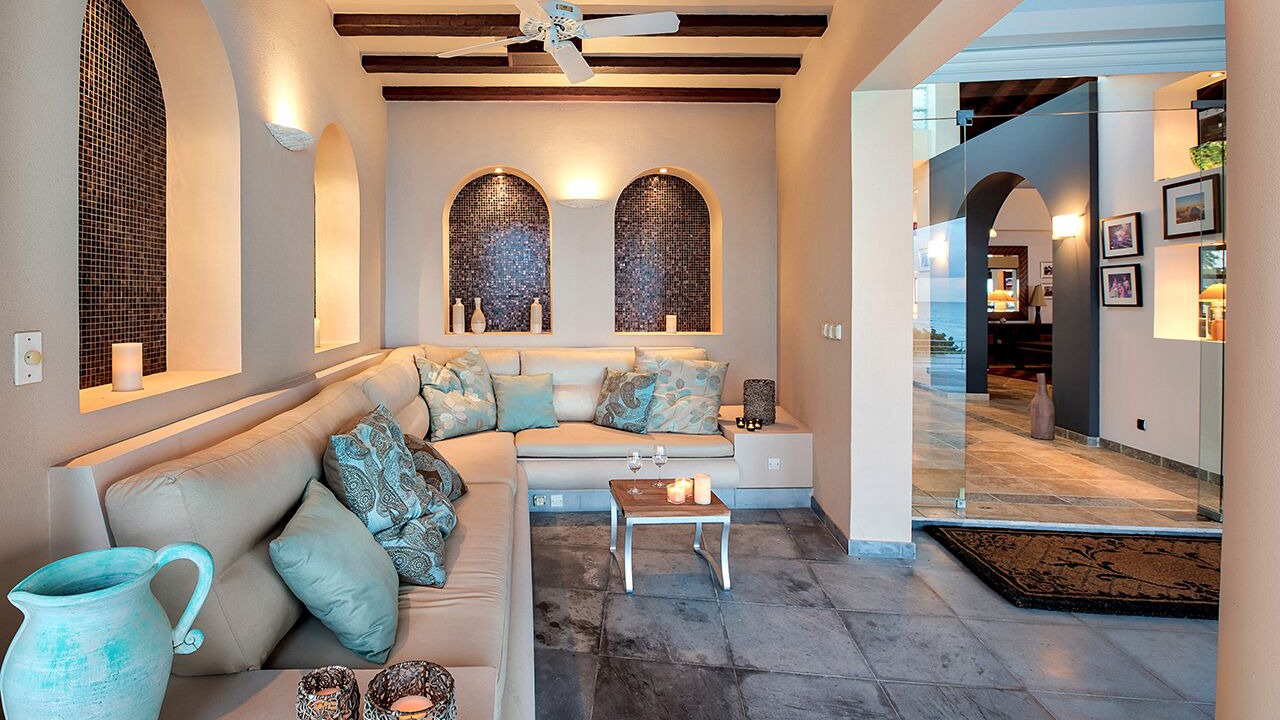 Photo of Livingroom in Plum Bay