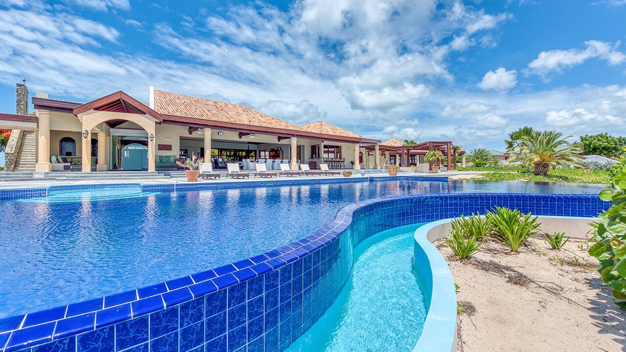 Photo of Outdoor in Plum Bay