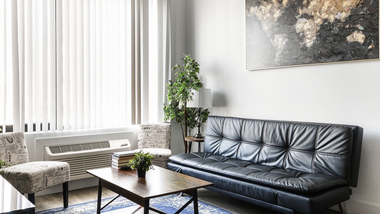 Photo of Livingroom in Elizabeth