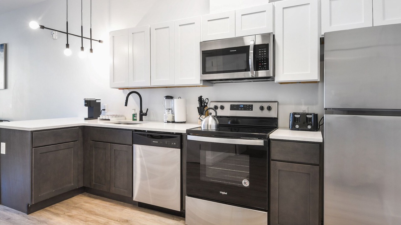 Photo of Kitchen in Elizabeth