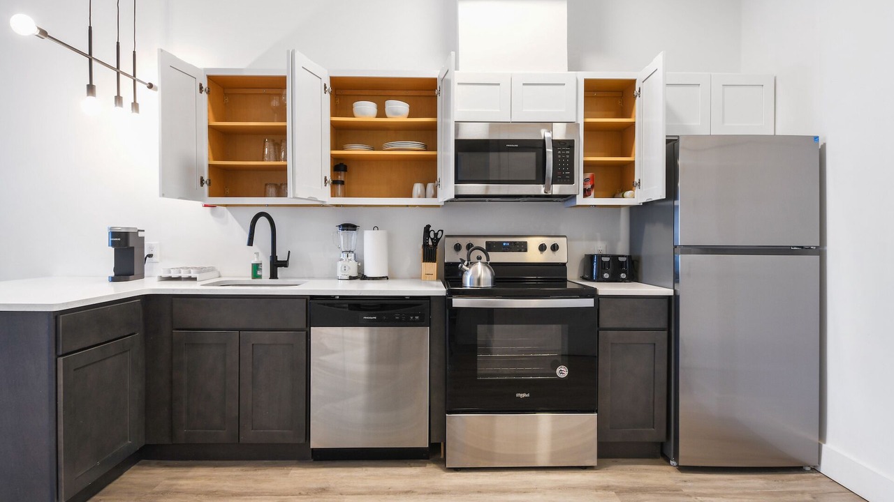 Photo of Kitchen in Elizabeth