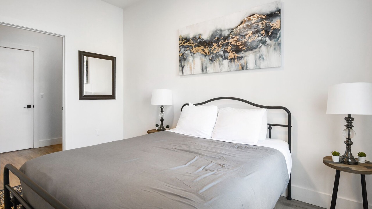 Photo of Bedroom in Elizabeth