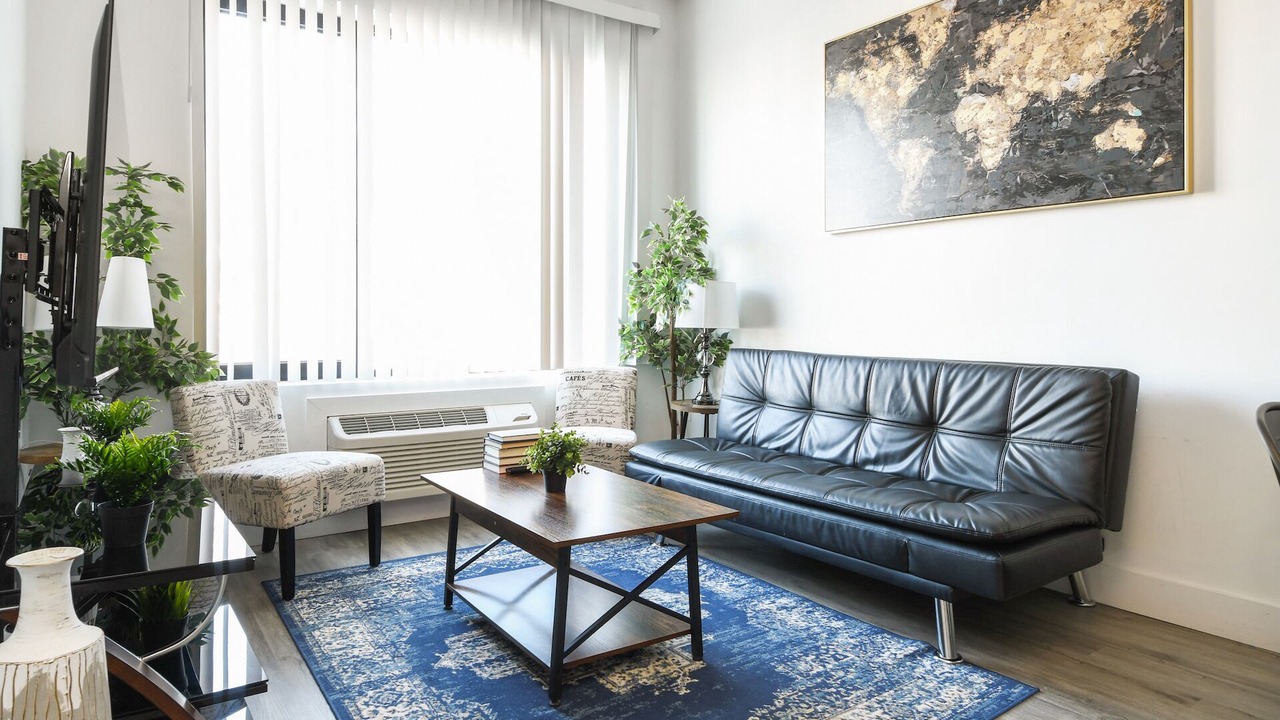 Photo of Livingroom in Elizabeth