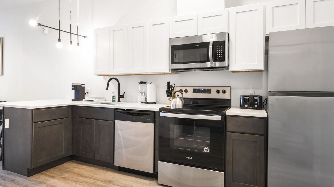 Photo of Kitchen in Elizabeth