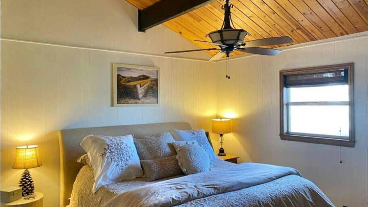 Photo of Bedroom in Beaver Shores