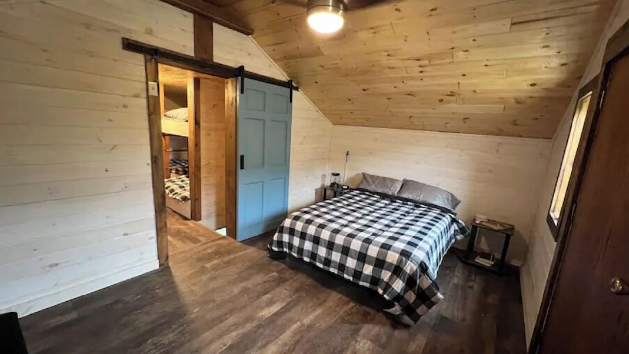 Photo of Bedroom in Cowanesque