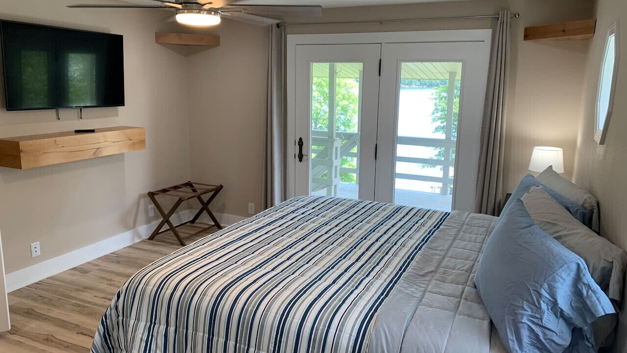 Photo of Bedroom in Beaver Shores