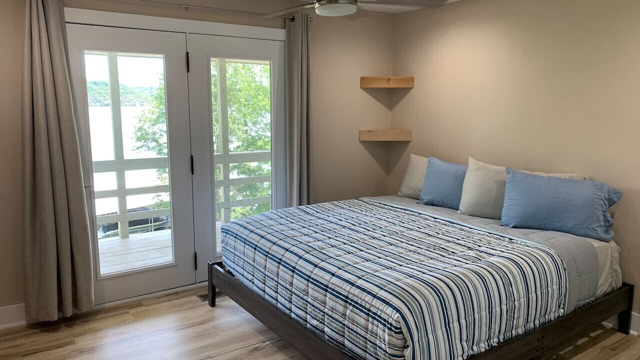 Photo of Bedroom in Beaver Shores
