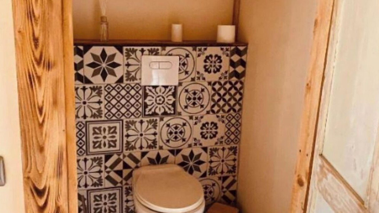Photo of Bathroom in Echallon