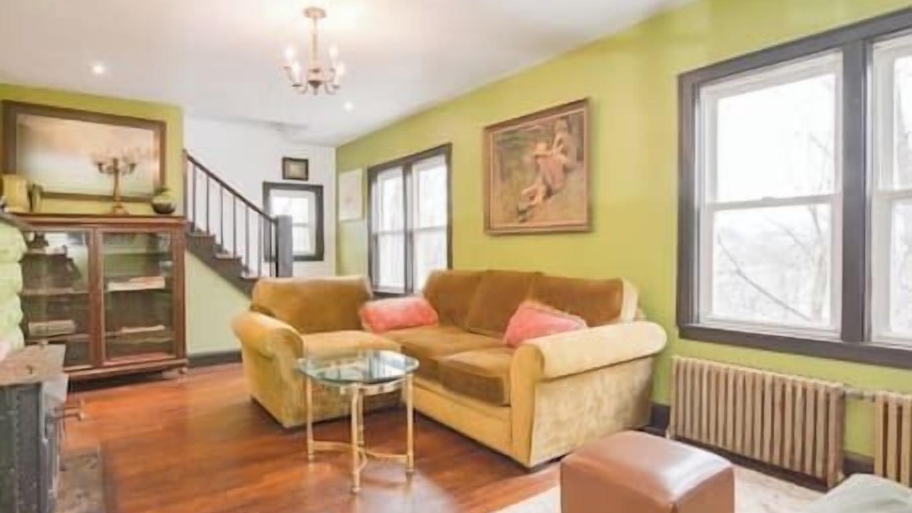 Photo of Livingroom in North Adams