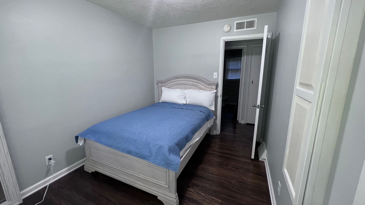 Photo of Bedroom in Topeka