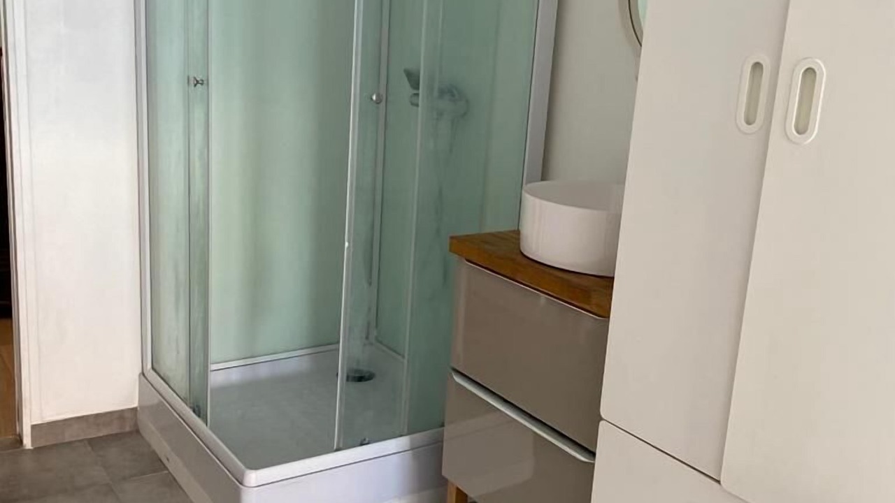 Photo of Bathroom in Bezons