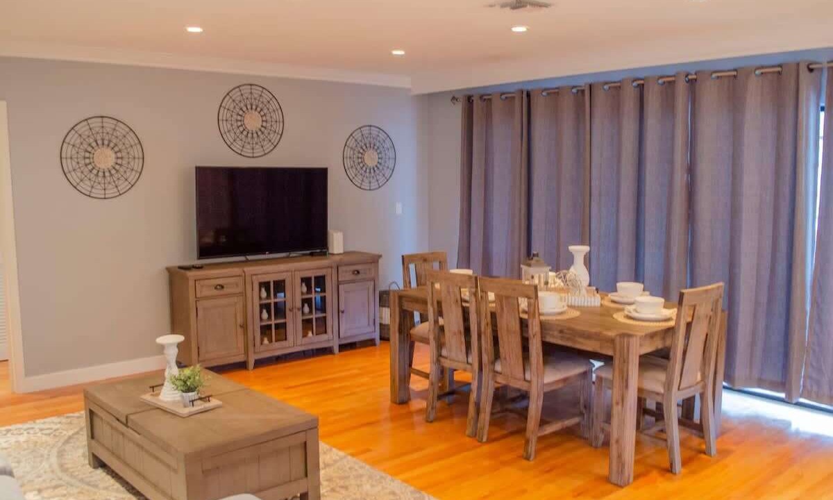 Photo of Bedroom in Coral Heights