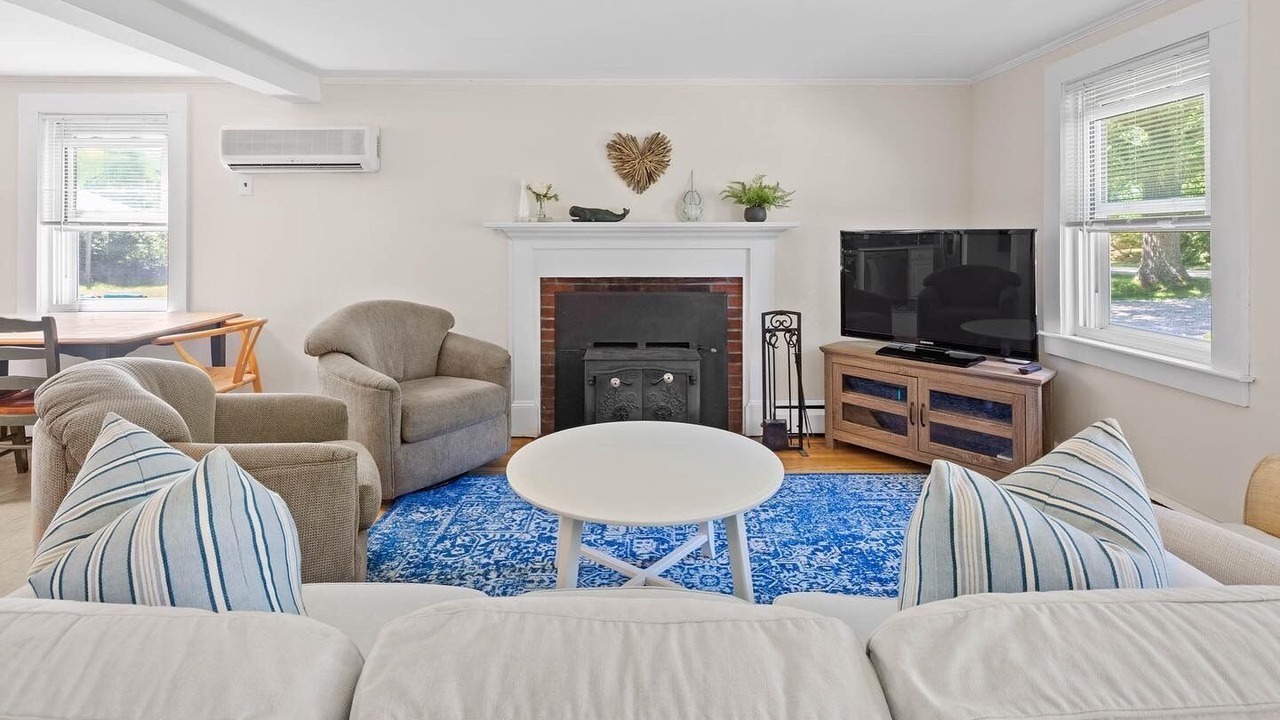 Photo of Livingroom in West Harwich