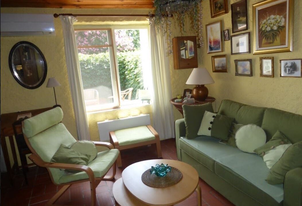 Photo of Livingroom in Pezens
