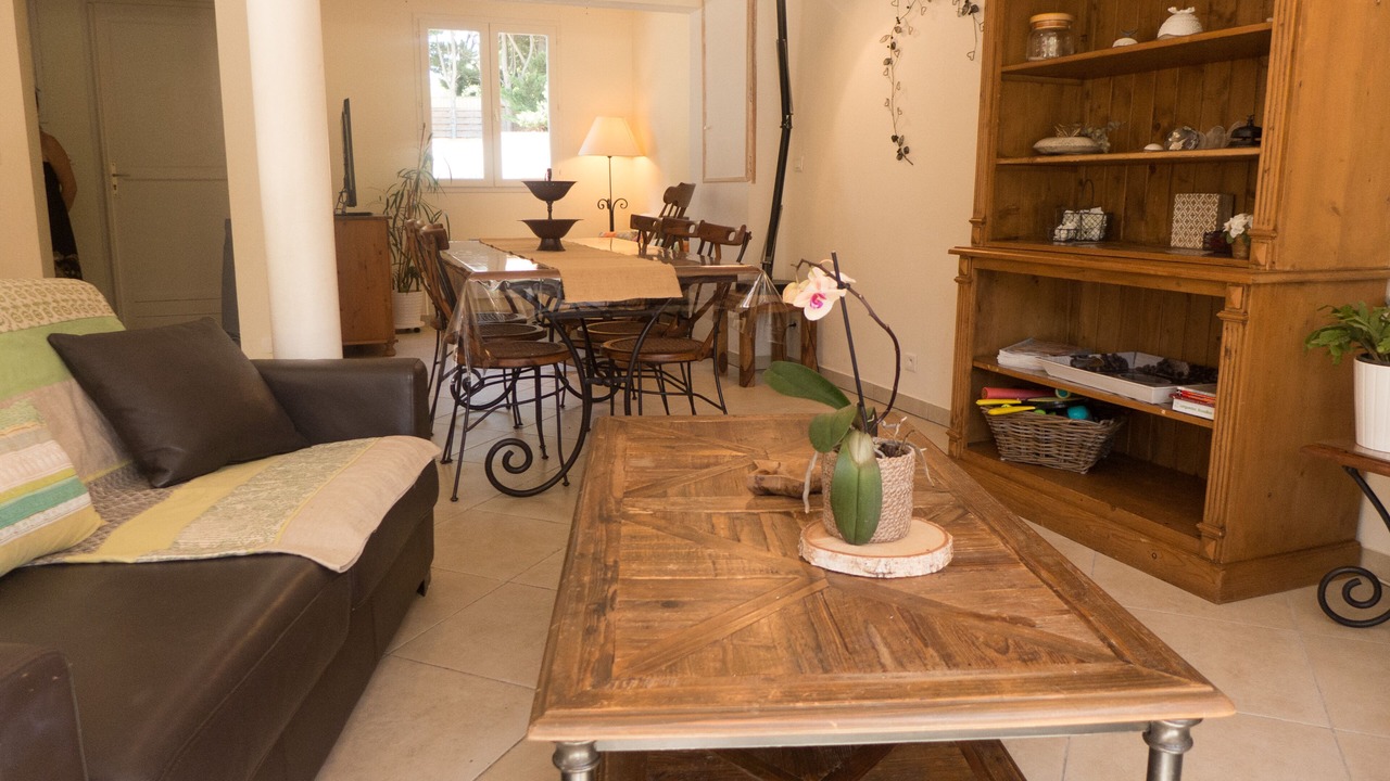 Photo of Livingroom in Azille