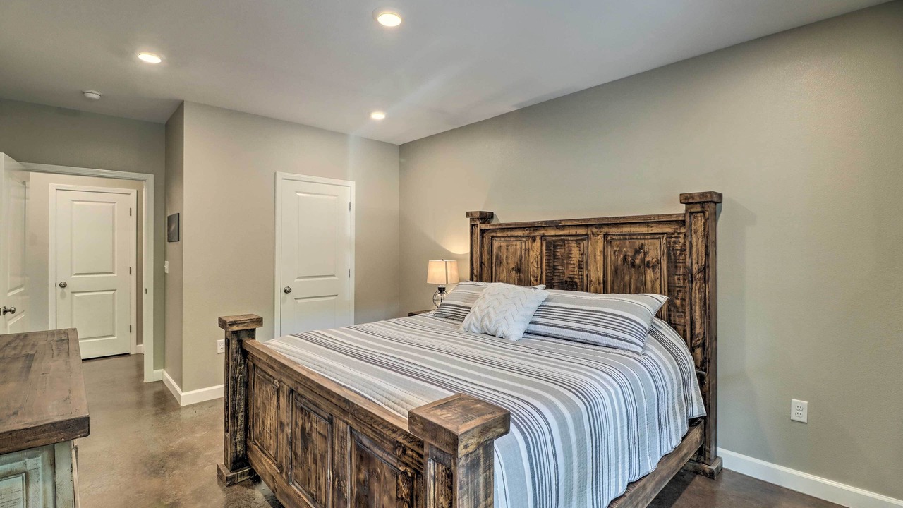Photo of Bedroom in Bull Shoals