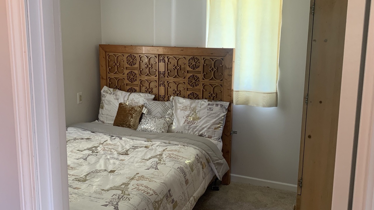 Photo of Bedroom in Otter Lake