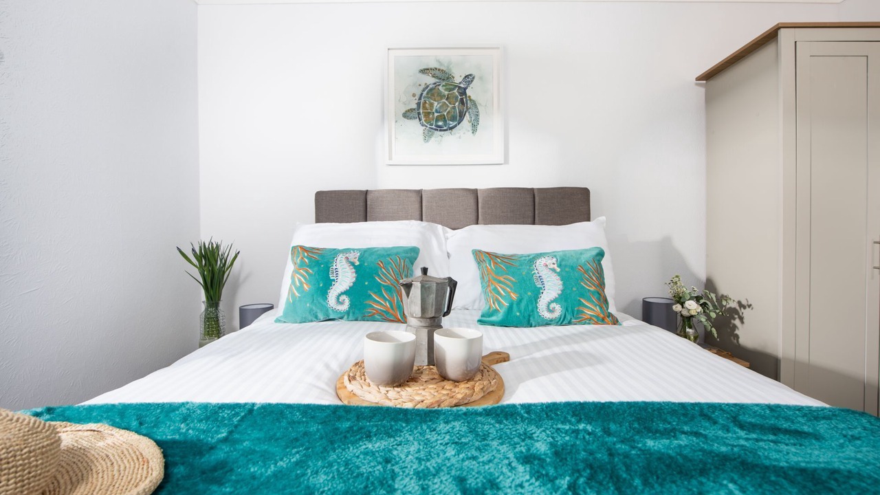 Photo of Bedroom in Praa Sands