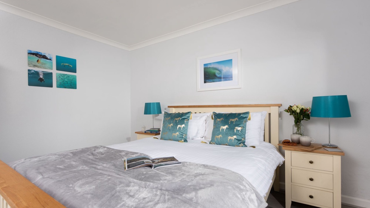 Photo of Bedroom in Praa Sands