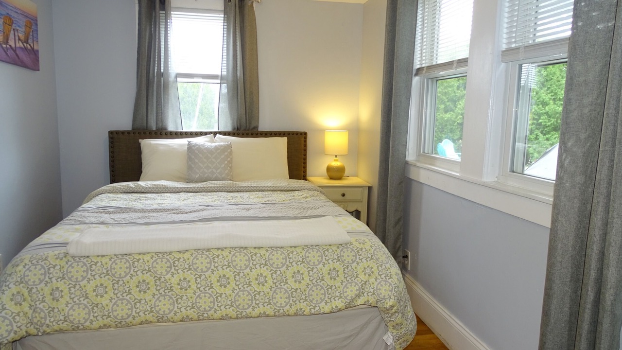 Photo of Bedroom in Dennis Port