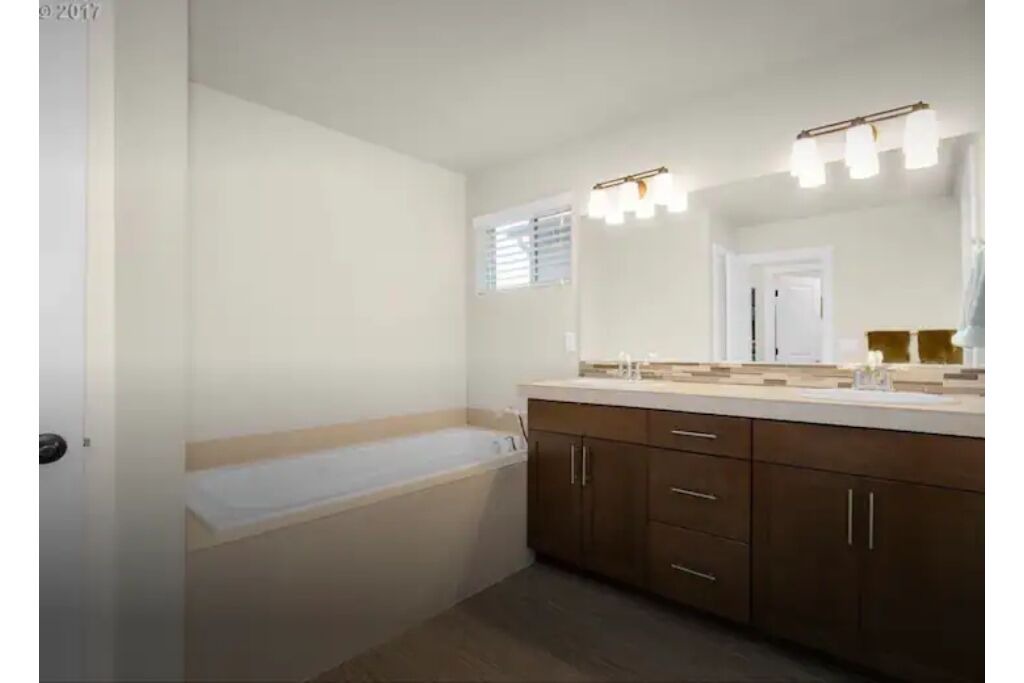 Photo of Bathroom in Pleasant Valley