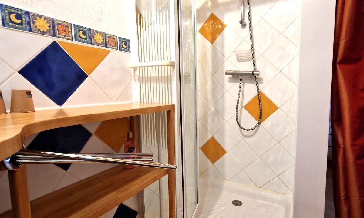 Photo of Bathroom in Lignairolles