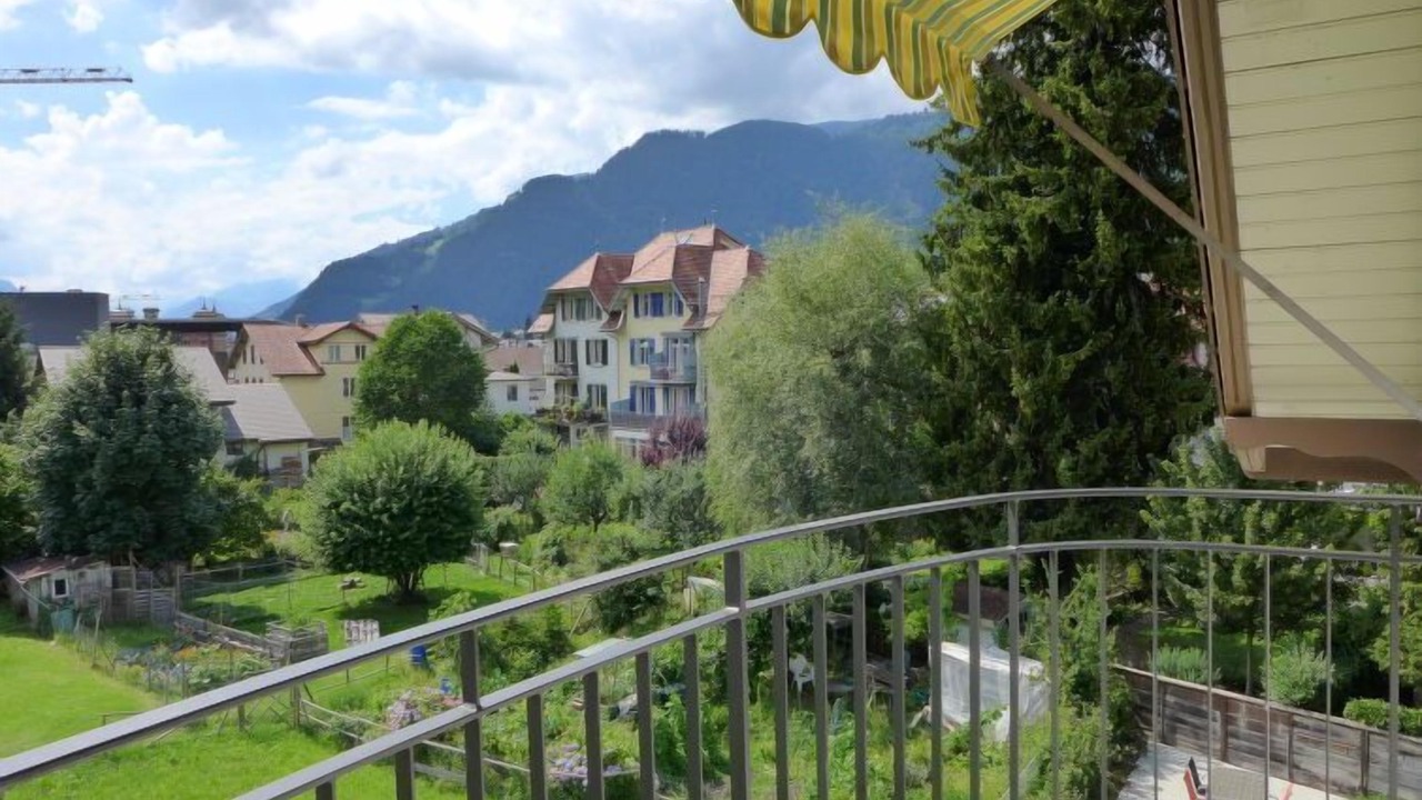 Photo of Others in Central Interlaken
