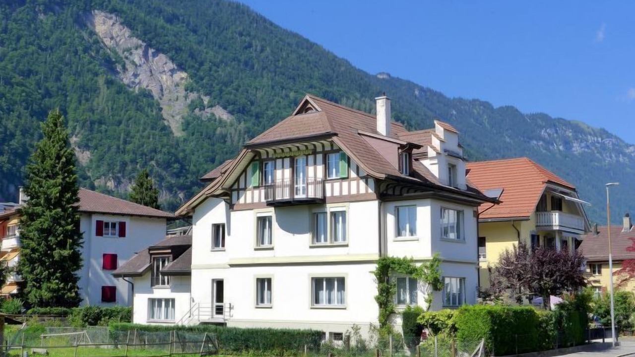 Photo of Others in Central Interlaken