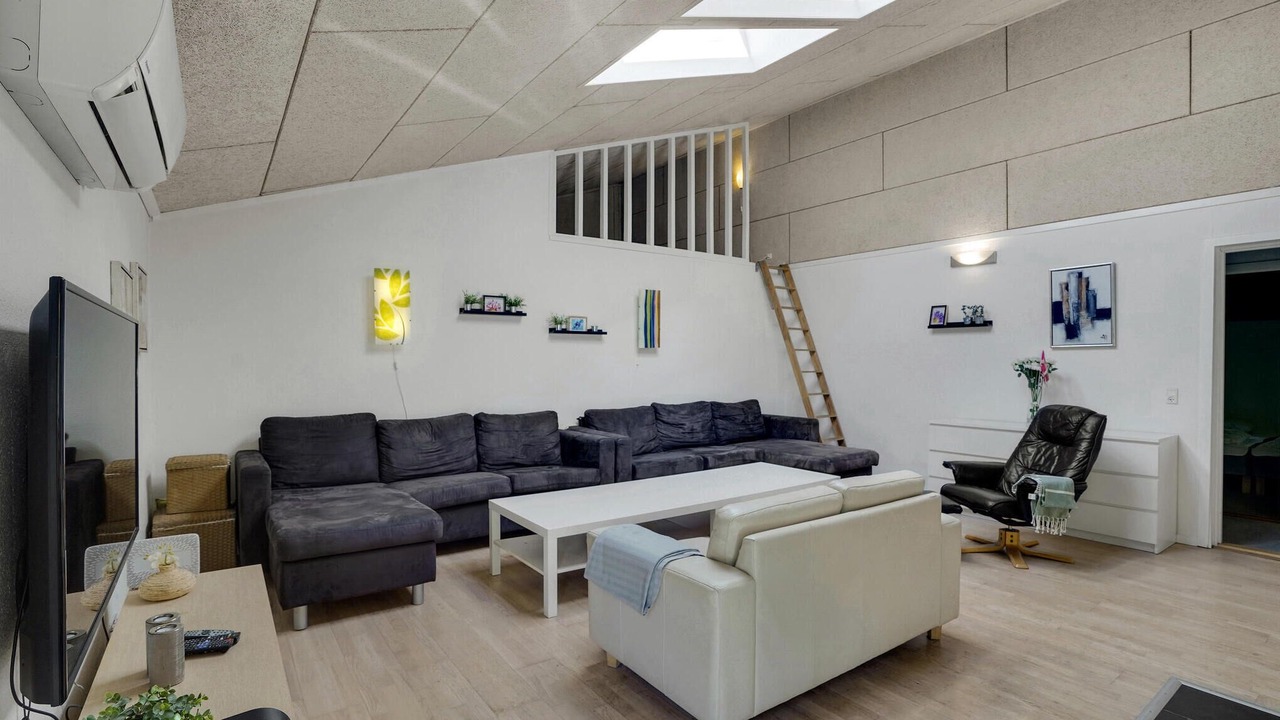 Photo of Bedroom in Øster Melholt