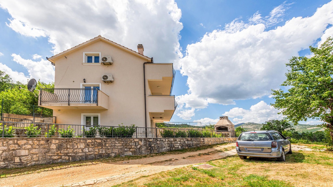 Photo of Outdoor in Vrlika