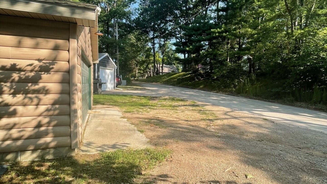 Photo of Others in Harrison