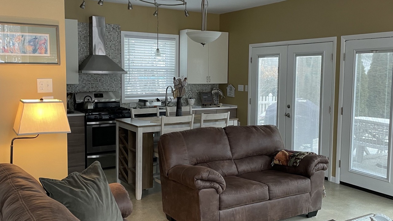Photo of Livingroom in Ashtabula