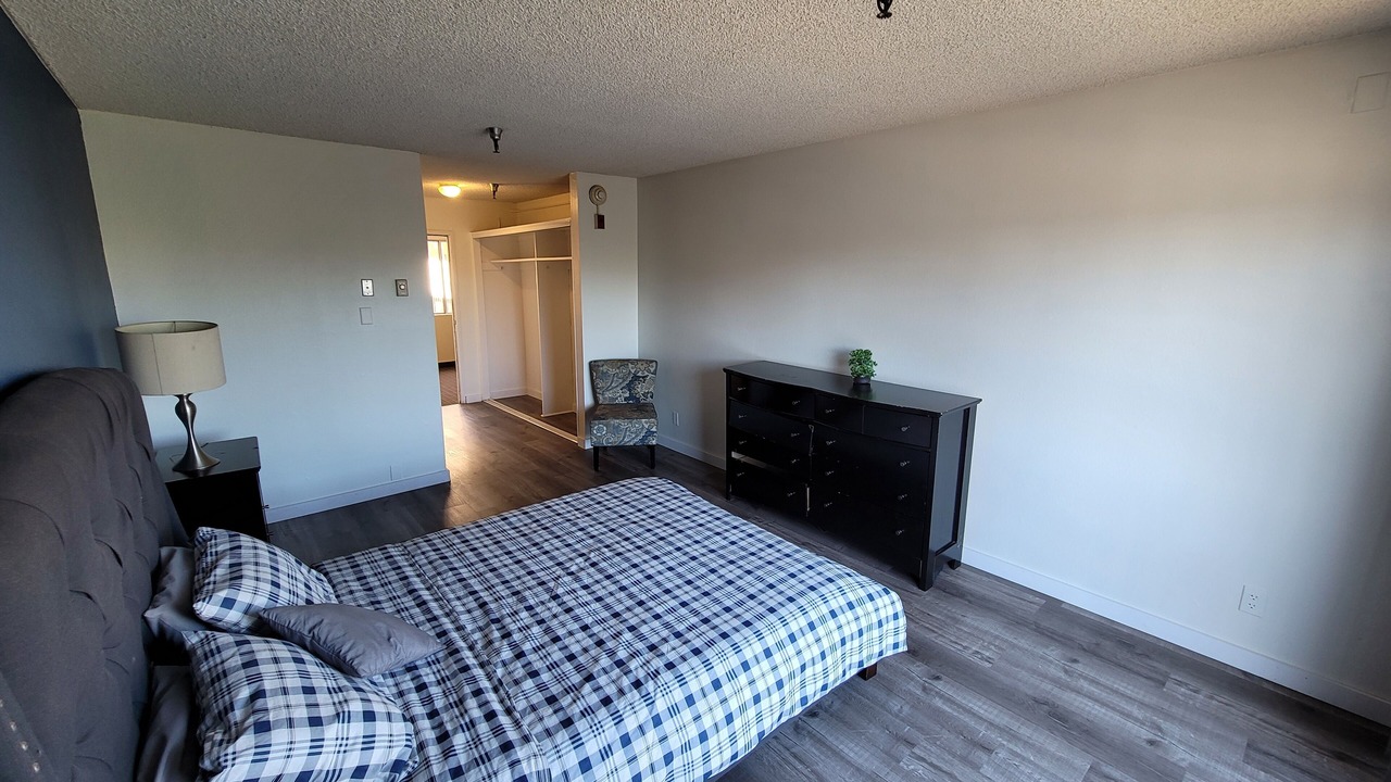 Photo of Bedroom in Beverly Hills
