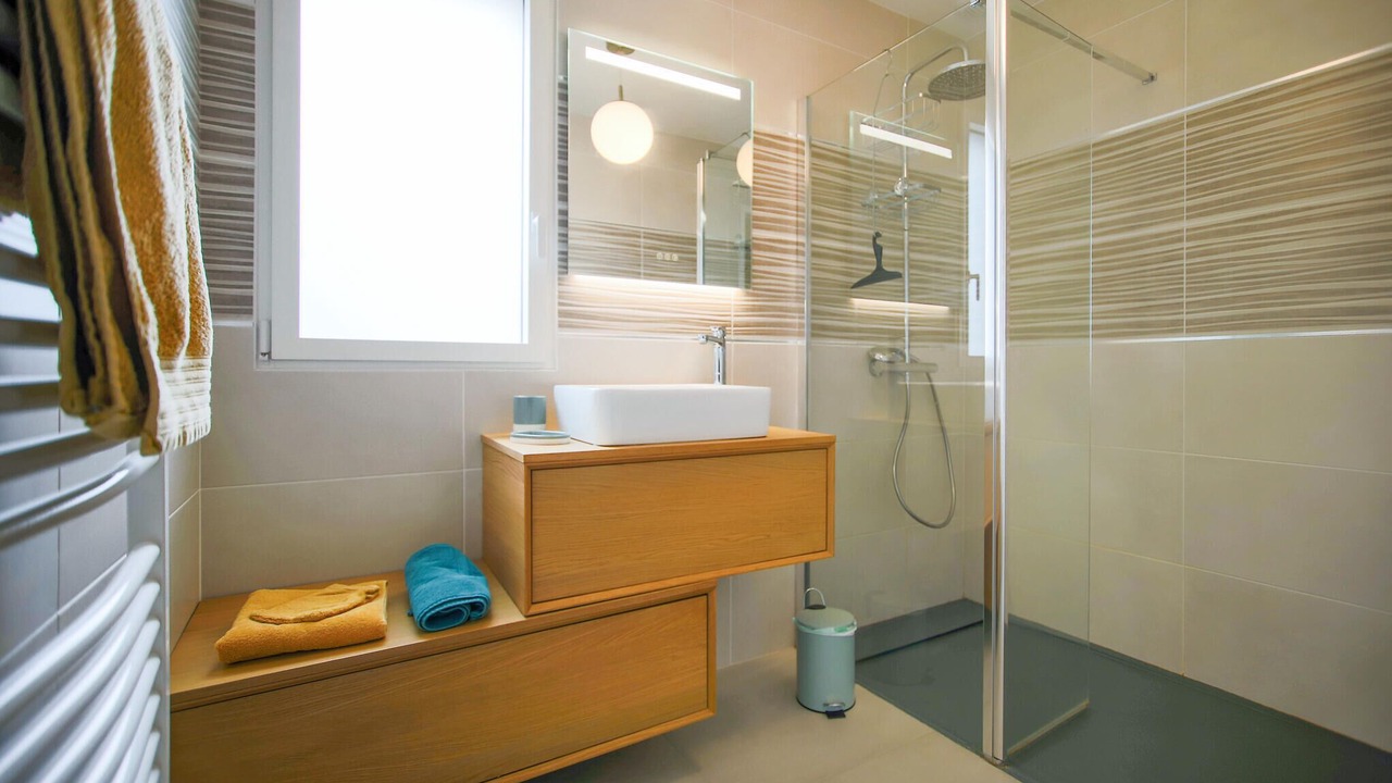 Photo of Bathroom in Saint-Pabu