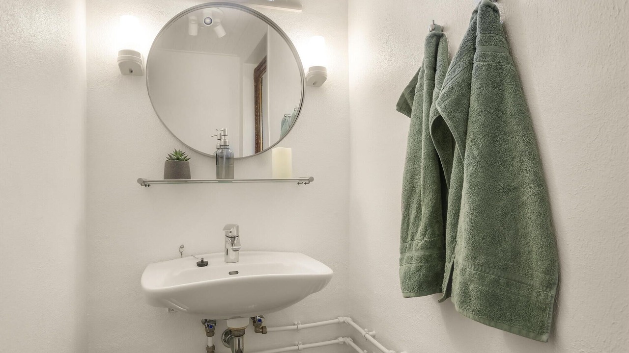 Photo of Bathroom in Strandby