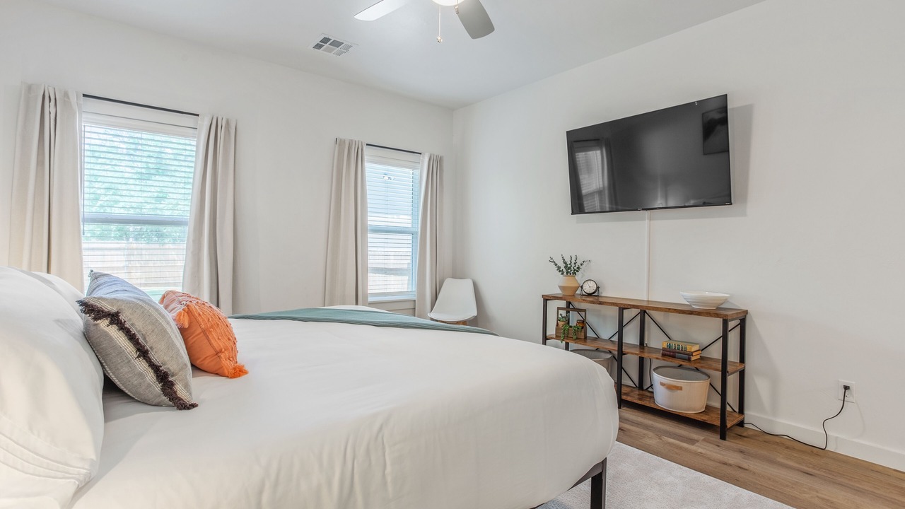 Photo of Bedroom in Central Oklahoma City