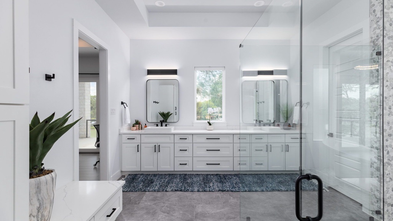 Photo of Bathroom in Seguin