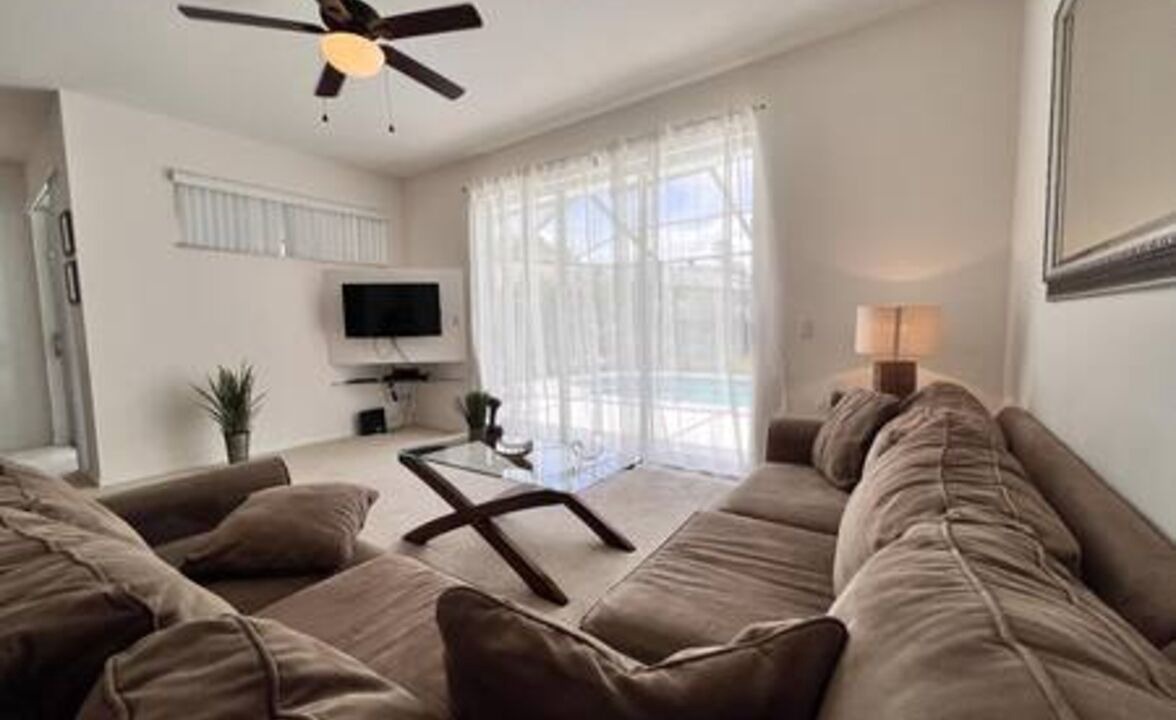 Photo of Livingroom in Sunset Lakes