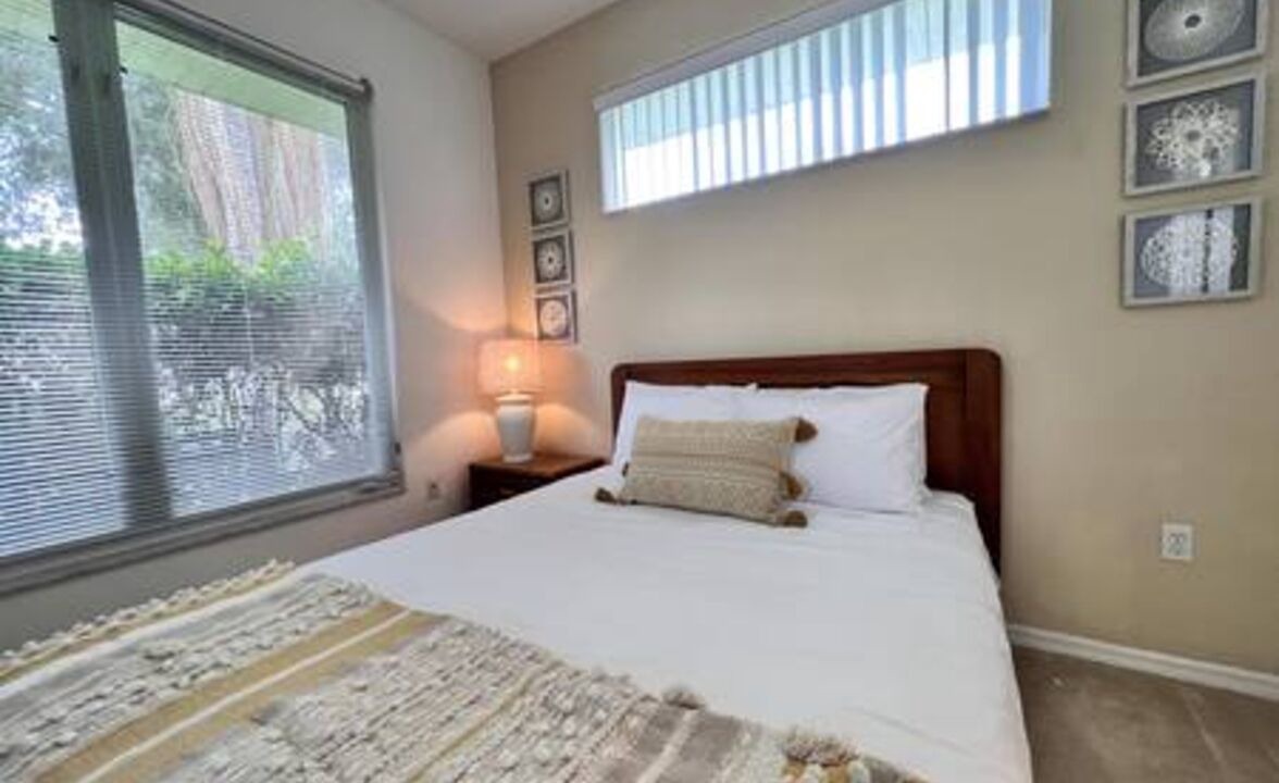 Photo of Bedroom in Sunset Lakes
