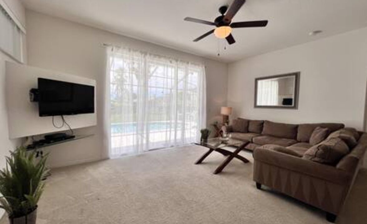 Photo of Livingroom in Sunset Lakes